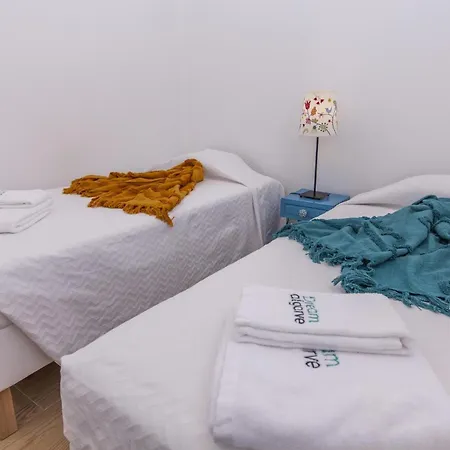 B54 - Casa Azul In Burgau