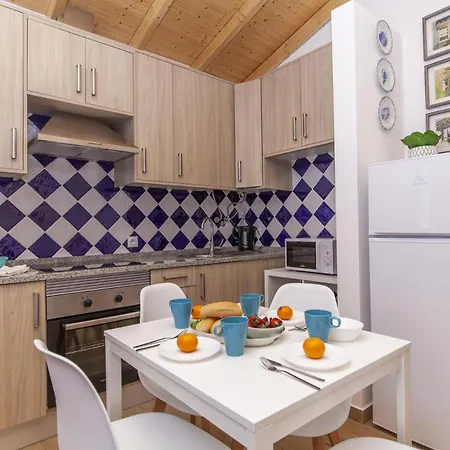 B54 - Casa Azul In Burgau *