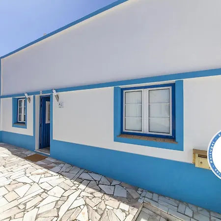 B54 - Casa Azul In Burgau *